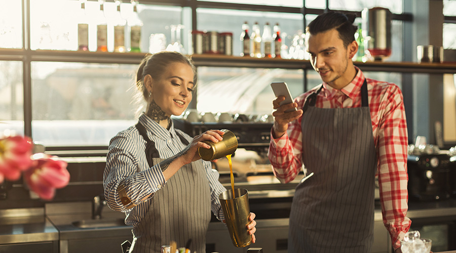 A videó marketing okatás és képzés akár bartender online tanfolyammal