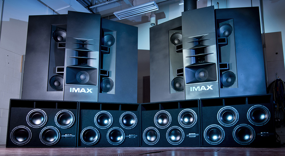 Az IMAX saját hangszóró rendszert használ
